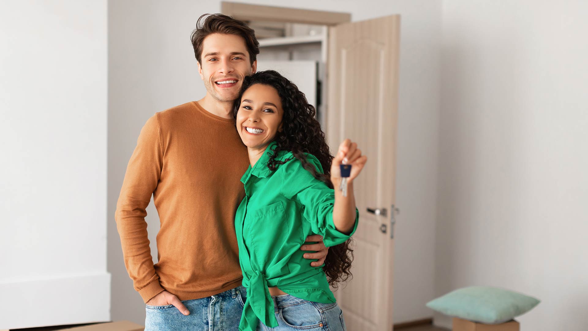 Should I Buy Or Rent A House In 2022? Market Comparison