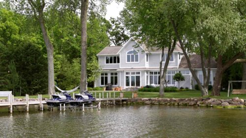 Get a HELOC on an investment property: Lenders and guidelines